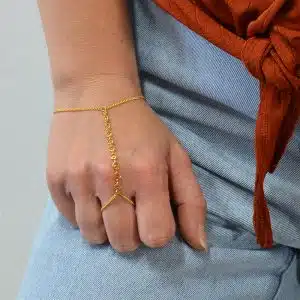 Bijou Main chaîne métal doré
