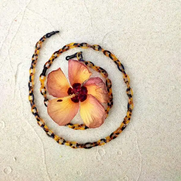 Chaine de lunettes acétate petits maillons écaille