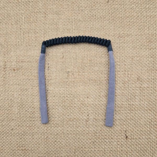 Cordon de lunettes Adulte Sport auto ajustable. Cordon de lunettes fixation chaussette sur la branche, tortillon flexible auto ajustable à l'arrière de la tête Gris