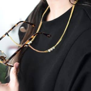 Chaine de lunettes double chaine métal doré ornée de perles nacrées