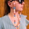 Chaine de lunettes Collier. 2 en 1 . A porter en chaine de lunettes ou en collier. Grosses perles baroques légères et élégante multicolore pastel